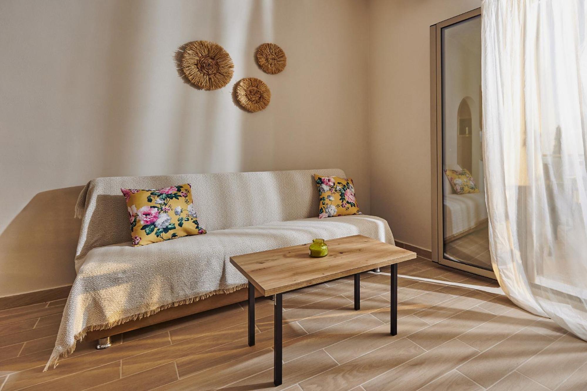 Pelagaki Sunrise Apartments Orthoniaí Eksteriør bilde