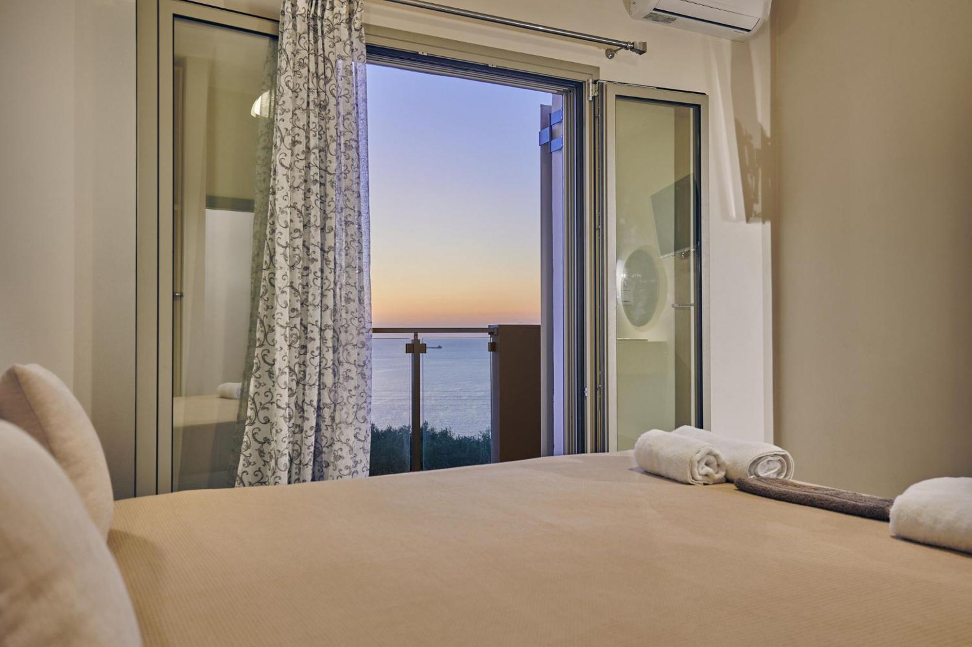 Pelagaki Sunrise Apartments Orthoniaí Eksteriør bilde