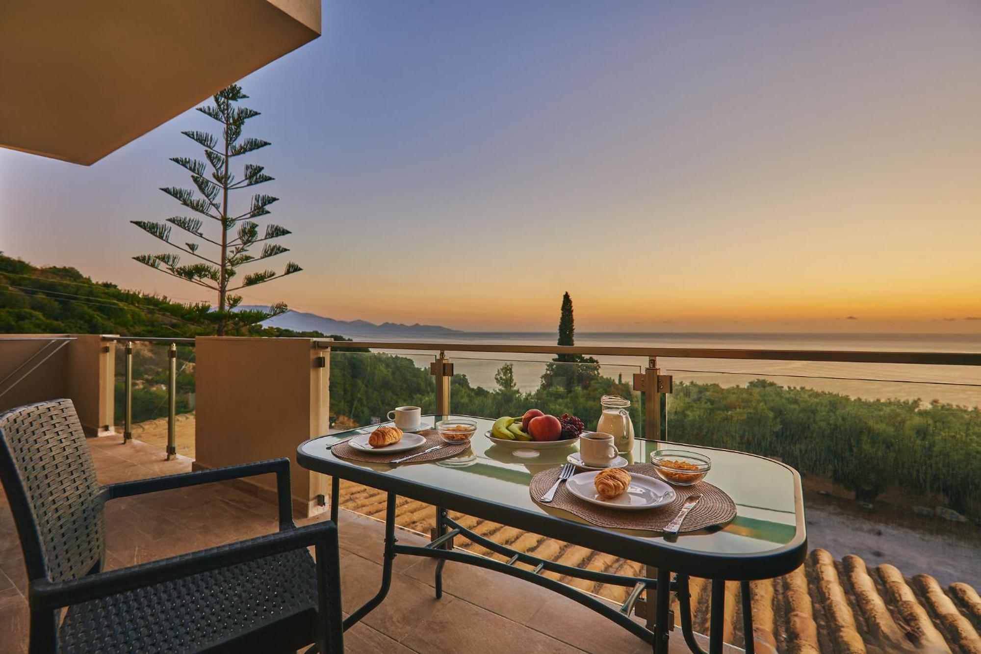 Pelagaki Sunrise Apartments Orthoniaí Eksteriør bilde